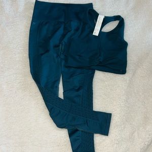 Fabletics leggings and sports bra set
